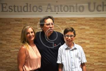 PCL Radio estrena programación e inmortaliza a Antonio Uche (Foto TA)